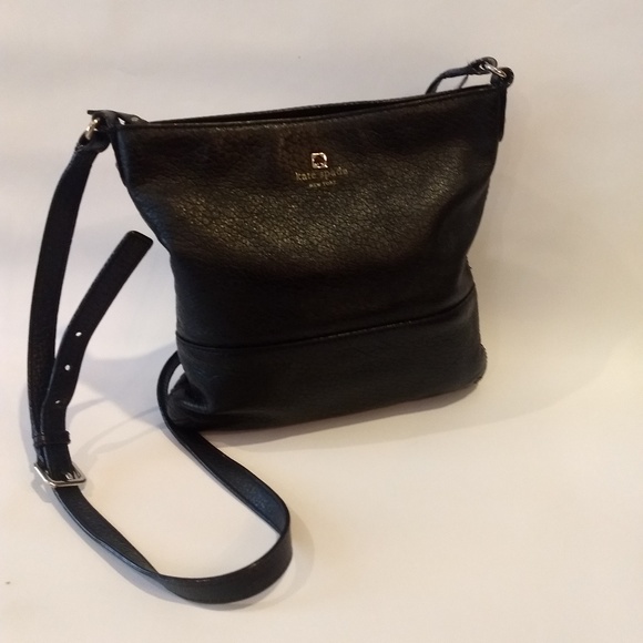 kate spade Handbags - Kate Spade crossbody bag